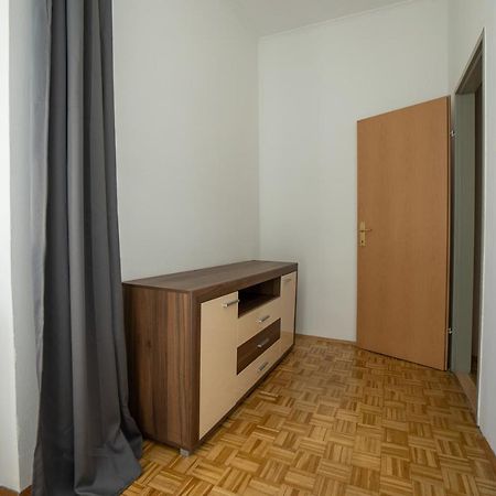 Two Bedrooms Family Nice Apartment Виена Екстериор снимка