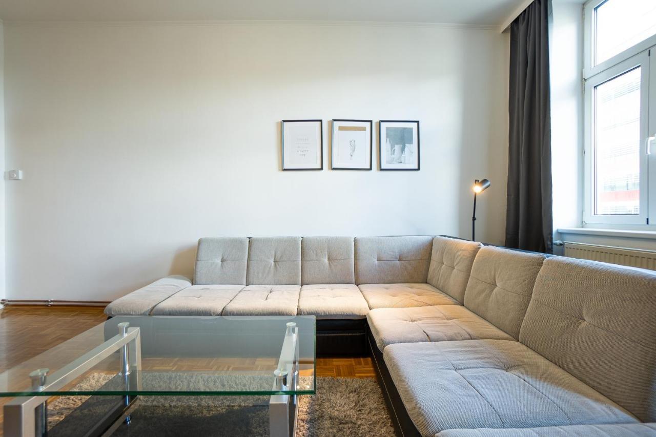 Two Bedrooms Family Nice Apartment Виена Екстериор снимка